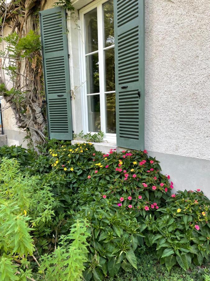 Entre Les Branches Bed & Breakfast Saint-Regle Exterior photo